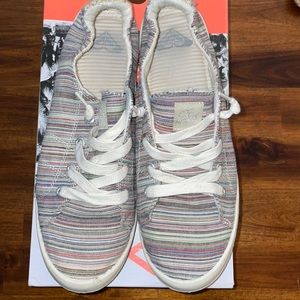 Roxy Bayshore II Slip On Sneaker